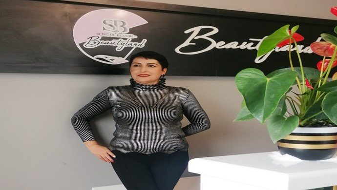 ŞENGÜL BOZKIR BEAUTYLAND ödül almaya devam ediyor