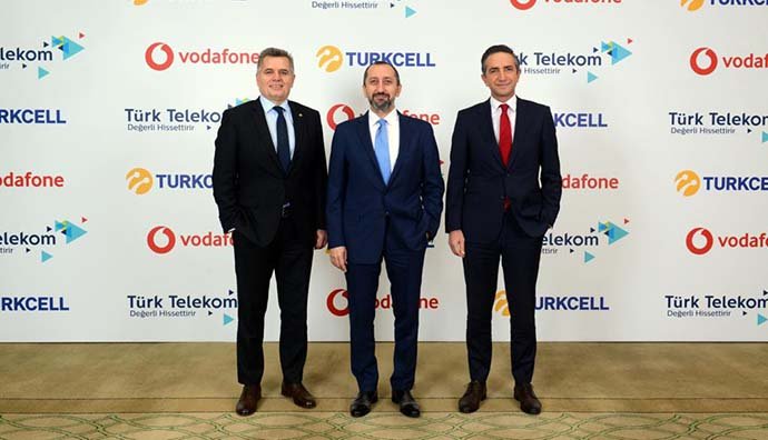 Turkcell, Türk Telekom ve Vodafone yerli uygulamalar için güçlerini birleştirdi