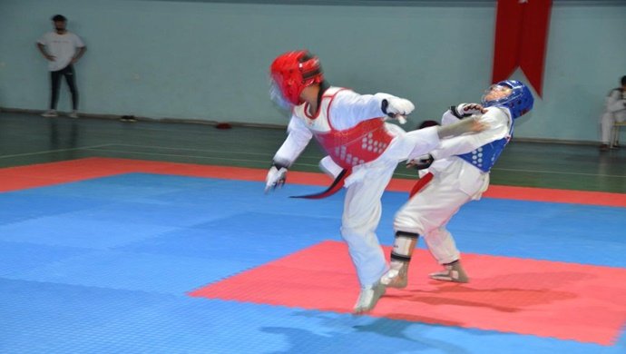 GAZİ ŞEHİRDE TAEKWONDO İL SEÇMELERİ YAPILDI