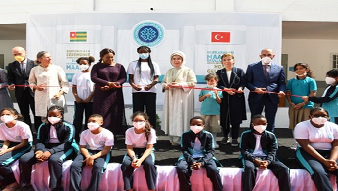 Emine Erdoğan, Togo’da Türkiye Maarif Vakfı Eğitim Kampüsü’nün açılışına katıldı