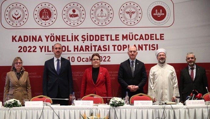 Aile ve Sosyal Hizmetler Bakanımız Derya Yanık Başkanlığında, “Kadına Yönelik Şiddetle Mücadelede 2022 Yol Haritası” Konulu Basın Toplantısı Gerçekleştirildi