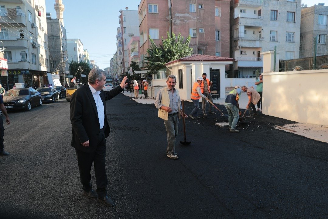 BİRECİK BAŞKAN BEYAZGÜL’ÜN HİZMETLERİYLE DEĞİŞİMİ YAŞIYOR