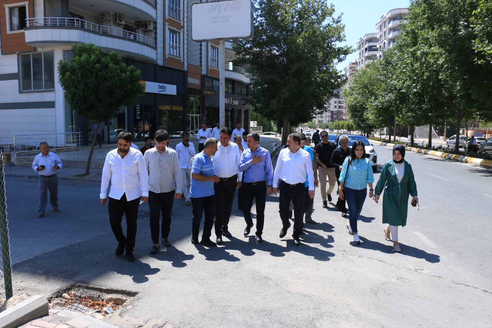 AK PARTİ ŞANLIURFA TAM KADRO AK PARTİ KARAKÖPRÜ `DE TAM KADRO SAHADA