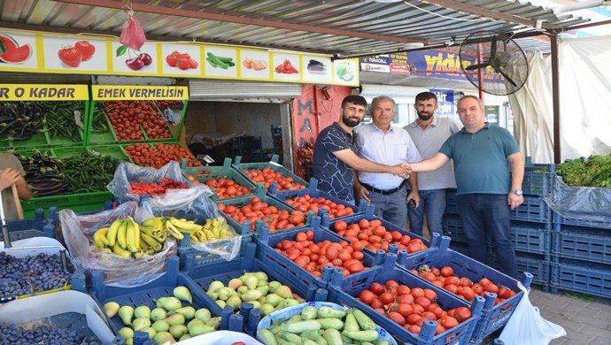 MEHMET TEVFİK GÜLSOY, BÖLGENİN TİCARET MERKEZİ YUKARIGÖKLÜ `DE ESNAFLARI ZİYARET ETTİ