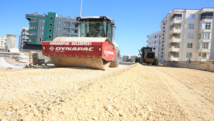 BATIKENT MAHALLESİNE YENİ YOLLAR KAZANDIRILIYOR