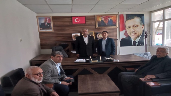 ÖMER DEMİR AK PARTİ SURUÇ İLÇE BAŞKANLIĞINI ZİYARET ETTİ