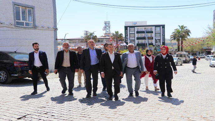 BOZOVA’DAN MİLLETVEKİLİ ADAYI CEVHERİ’YE TAM DESTEK