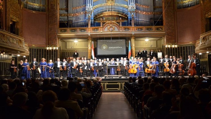 Budapeştdə Heydər Əliyevin 100 illiyi münasibətilə konsert təşkil olunub