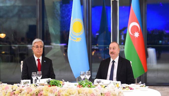 İlham Aliyev adına Kazakistan Cumhuriyeti Cumhurbaşkanı Kasım-Jomart Tokayev onuruna devlet ziyafeti düzenlendi