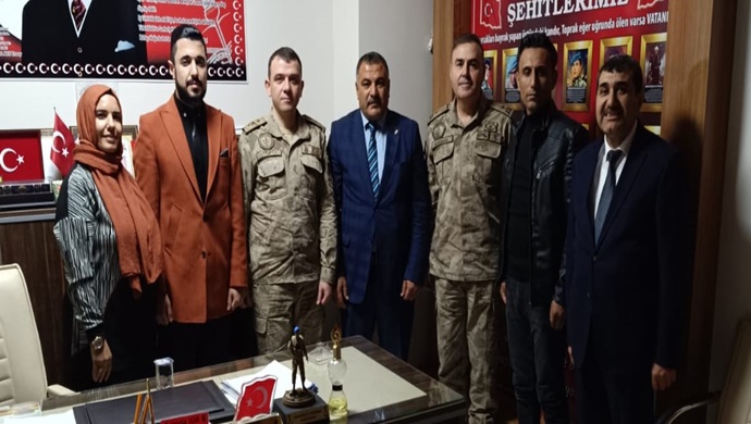 ŞANLIURFA İL JANDARMA KOMUTANI TUĞGENERAL MÜCAHİT AVKIRAN`DAN BİRECİK ŞEHİT GAZİ TEMSİLCİSİ ABDULLAH UÇAR `A ZİYARET